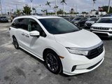 Used 2023 Honda Odyssey Elite image 2