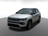 Used 2025 Jeep Compass Limited image 5