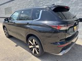 New 2025 Mitsubishi Outlander SE image 5