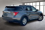 Used 2023 Ford Explorer XLT image 3