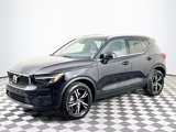 Used 2025 Volvo XC40 B5 Core image 4