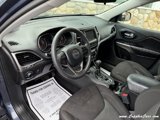 Used 2020 Jeep Cherokee Latitude image 4