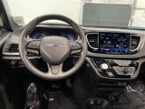 Used 2021 Chrysler Pacifica Touring-L w/ S Appearance Package image 5