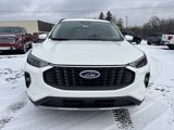 New 2025 Ford Escape SE w/ Class II Trailer Tow Package image 2