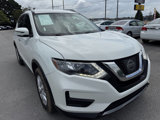 Used 2017 Nissan Rogue SV image 3