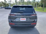 Used 2024 Jeep Grand Cherokee Limited w/ Black Appearance Package image 4