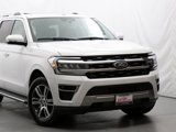 Used 2023 Ford Expedition Limited image 2