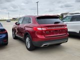 Used 2017 Lincoln MKX Select w/ Select Plus Package image 3