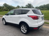 Used 2019 Ford Escape SE image 4