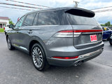 Used 2022 Lincoln Aviator Reserve w/ Elements Package Plus image 3