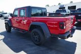 Used 2024 Jeep Gladiator Sport image 6
