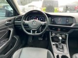 Used 2019 Volkswagen Jetta SEL image 3