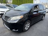 Used 2012 Toyota Sienna LE image 2