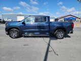 Used 2022 GMC Sierra 1500 SLT w/ SLT Convenience Package image 3