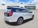 New 2025 Ford Expedition Platinum image 3