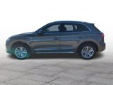 Used 2023 Audi Q5 2.0T Premium w/ Convenience Package image 4