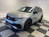 Certified 2023 Volkswagen Tiguan SE R-Line image 3