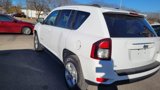 Used 2016 Jeep Compass Latitude image 3