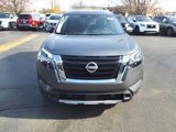 New 2025 Nissan Pathfinder Platinum image 2