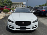 Used 2018 Jaguar XE image 3