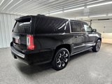 Used 2019 GMC Yukon XL Denali w/ Denali Ultimate Package image 2