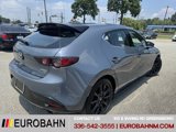 Used 2021 MAZDA MAZDA3 Hatchback w/Premium Plus Pkg image 5