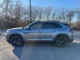 New 2025 Volkswagen Atlas Cross Sport SEL R-Line image 4