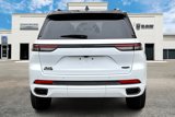 New 2025 Jeep Grand Cherokee Summit image 4