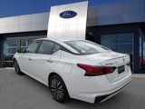 Used 2024 Nissan Altima 2.5 SV image 3