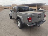 Used 2023 Jeep Gladiator Sport image 2