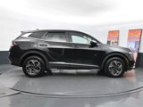 Used 2024 Kia Sportage LX image 4