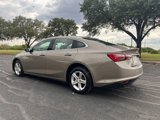 Used 2022 Chevrolet Malibu LT image 4