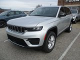 New 2025 Jeep Grand Cherokee Laredo X w/ Luxury Tech Group I image 3