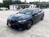 Used 2018 Toyota Camry SE image 2