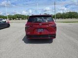 Certified 2025 Toyota Sienna XSE image 5