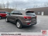 Used 2019 Kia Sorento LX w/ LX Convenience Package image 5