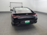 Used 2022 Hyundai Elantra SEL image 6