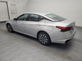 Used 2023 Nissan Altima 2.5 SV image 3