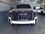 New 2024 GMC Sierra 2500 Denali Ultimate image 2