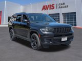 Used 2023 Jeep Grand Cherokee L Laredo image 3