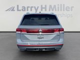 New 2025 Volkswagen Atlas SEL image 5