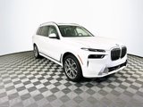 Used 2025 BMW X7 xDrive40i w/ Parking Assistance Package image 2