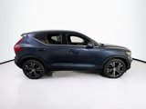 Used 2022 Volvo XC40 T5 Inscription w/ Advanced Package image 4
