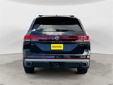 Used 2024 Volkswagen Atlas Peak Edition SEL image 4