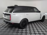 Used 2025 Land Rover Range Rover Long Wheelbase SE image 2