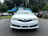 Used 2014 Toyota Camry SE image 2
