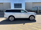 New 2025 Lincoln Navigator Reserve image 2