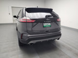 Used 2023 Ford Edge Titanium image 6