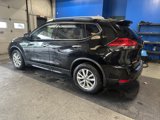 Used 2017 Nissan Rogue SV image 4