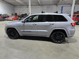 Used 2017 Jeep Grand Cherokee Altitude image 6